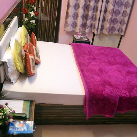 نيودلهي Yatri Guest House المظهر الخارجي الصورة