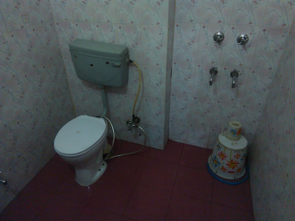 نيودلهي Yatri Guest House المظهر الخارجي الصورة